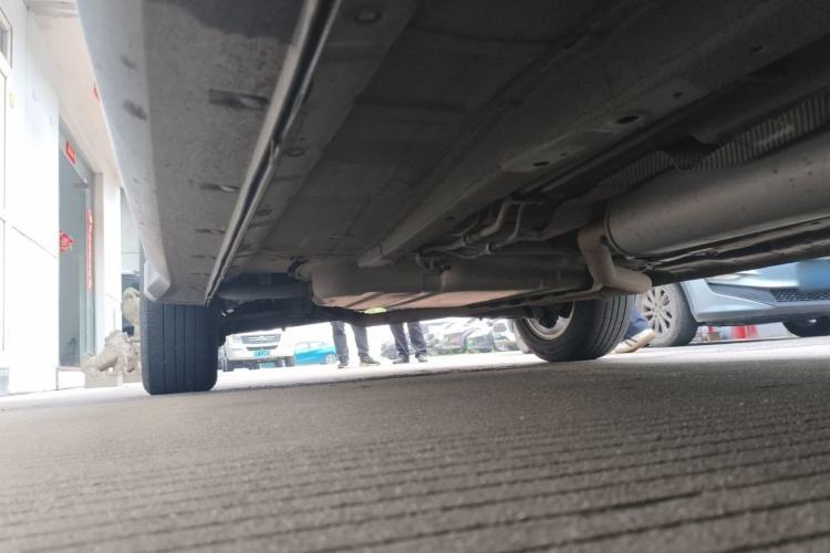 Used Dongfeng Fengon 580Pro 2020 280TGDI CVT Yuling Edition Chassis Front Right