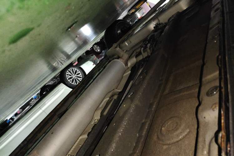 Used Dongfeng Fengon 580Pro 2020 280TGDI CVT Smart Edition Chassis Front Right