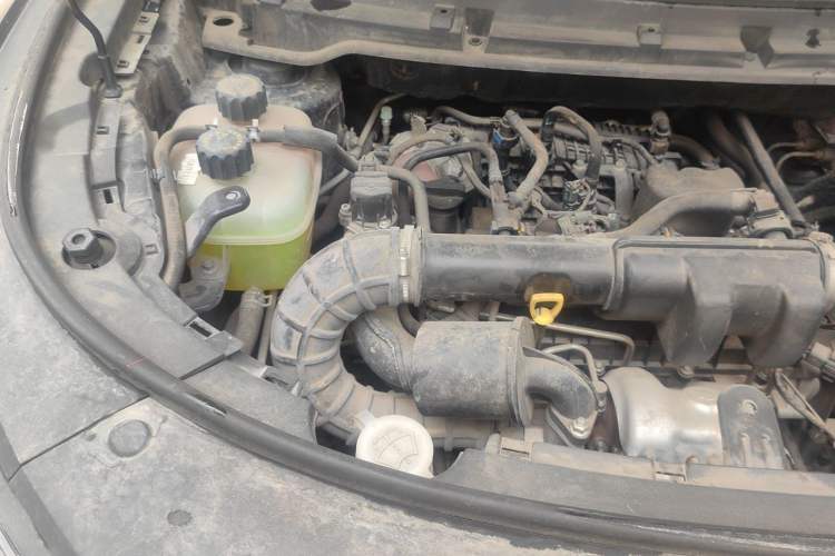 Used Dongfeng Fengon 580Pro 2020 280TGDI CVT Yuling Edition Engine Bay Right