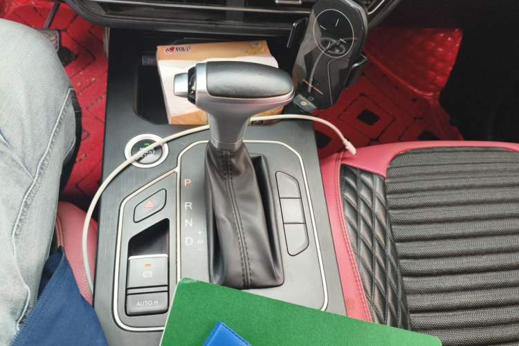 Used Dongfeng Fengon 580Pro 2020 280TGDI CVT Yuling Edition Gear Lever