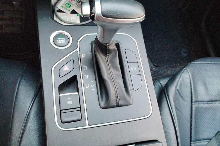 Used Dongfeng Fengon 580Pro 2020 280TGDI CVT Smart Edition Gear Lever