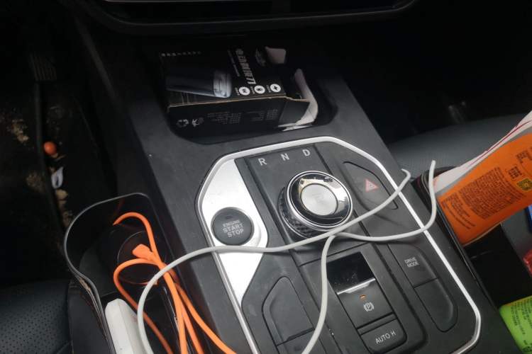 Used Dongfeng Fengon 580Pro 2020 280TGDI CVT Yuling Edition Gear Lever