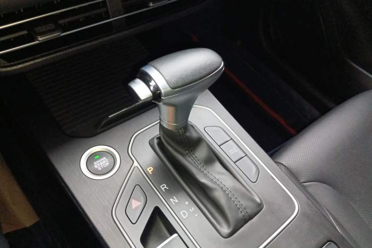 Used Dongfeng Fengon 580Pro 2020 280TGDI CVT Smart Edition Gear Lever