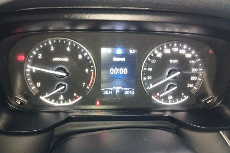 Used Dongfeng Fengon 580Pro 2020 280TGDI CVT Smart Edition Instrument Cluster