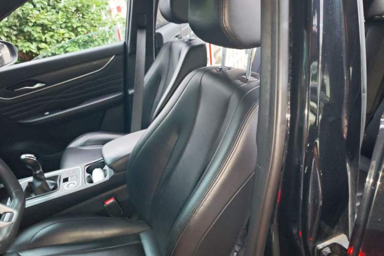 Used Dongfeng Fengon 580Pro 2020 220T Manual Yuling Edition Left Front Seat
