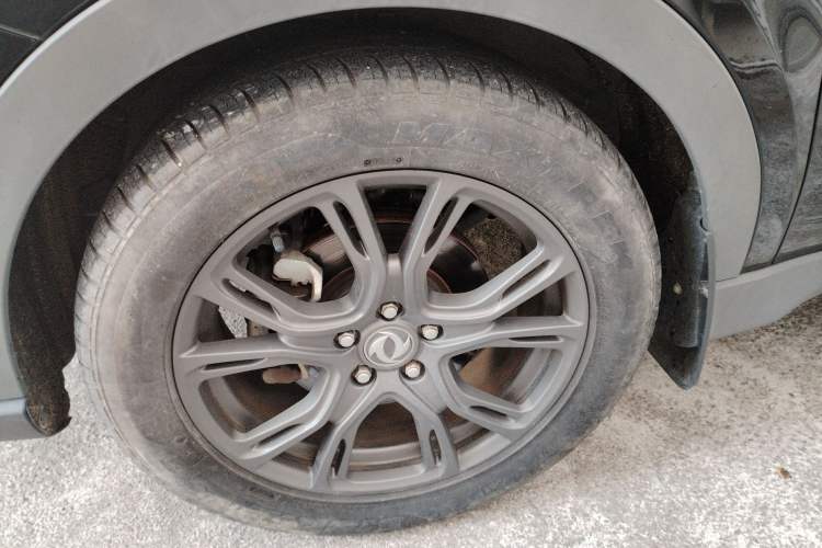 Used Dongfeng Fengon 580Pro 2020 280TGDI CVT Smart Edition Left Front Wheel Hub