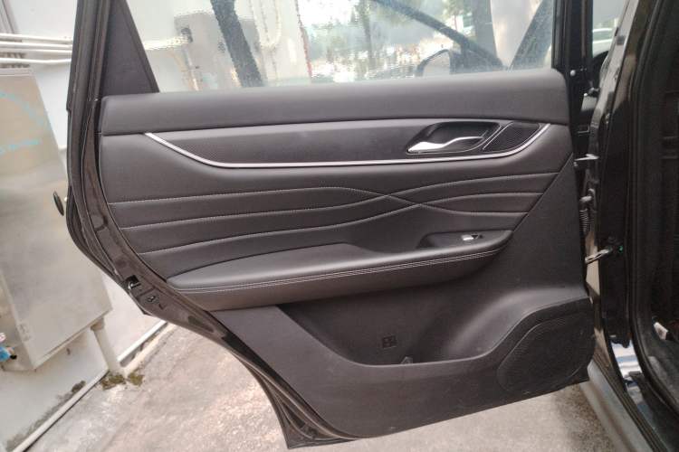 Used Dongfeng Fengon 580Pro 2020 280TGDI CVT Smart Edition Left Rear Door Interior