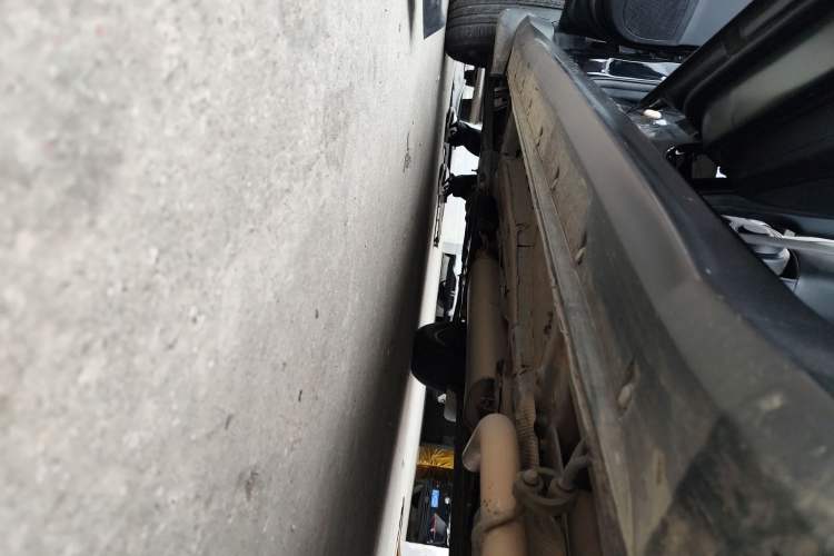 Used Dongfeng Fengon 580Pro 2020 280TGDI CVT Yuling Edition Left Side Sill