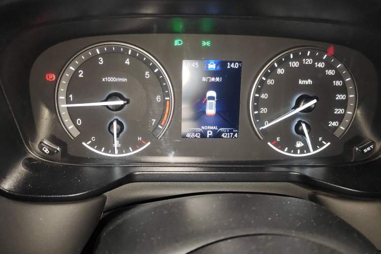 Used Dongfeng Fengon 580Pro 2020 280TGDI CVT Smart Edition Odometer Close Up
