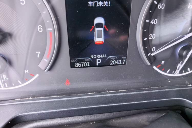 Used Dongfeng Fengon 580Pro 2020 280TGDI CVT Smart Edition Odometer Close Up