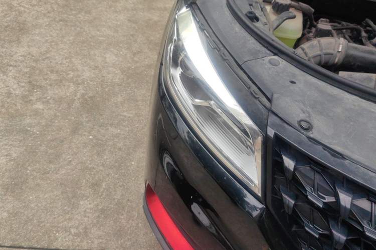 Used Dongfeng Fengon 580Pro 2020 280TGDI CVT Yuling Edition Right Front Headlight