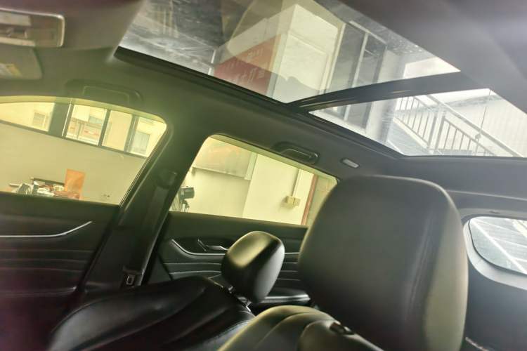 Used Dongfeng Fengon 580Pro 2020 280TGDI CVT Navigation Edition Interior 5