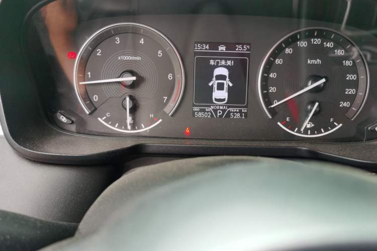 Used Dongfeng Fengon 580Pro 2020 280TGDI CVT Navigation Edition Odometer Close Up