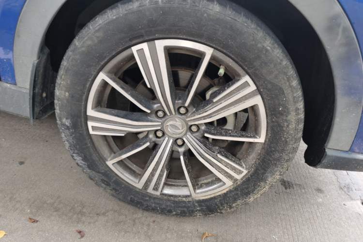 Used Dongfeng Fengon 580Pro 2020 280TGDI CVT Navigation Edition Right Front Wheel Hub