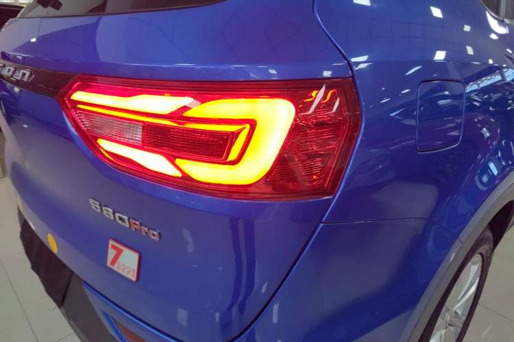 Used Dongfeng Fengon 580Pro 2020 280TGDI CVT Yuling Edition Right Rear Taillight