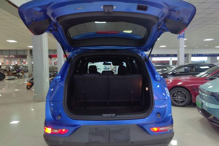 Used Dongfeng Fengon 580Pro 2020 280TGDI CVT Yuling Edition Trunk