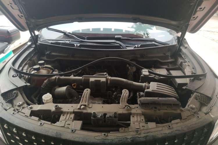 Used Dongfeng Fengon 580Pro 2020 280TGDI CVT Smart Edition Engine Bay