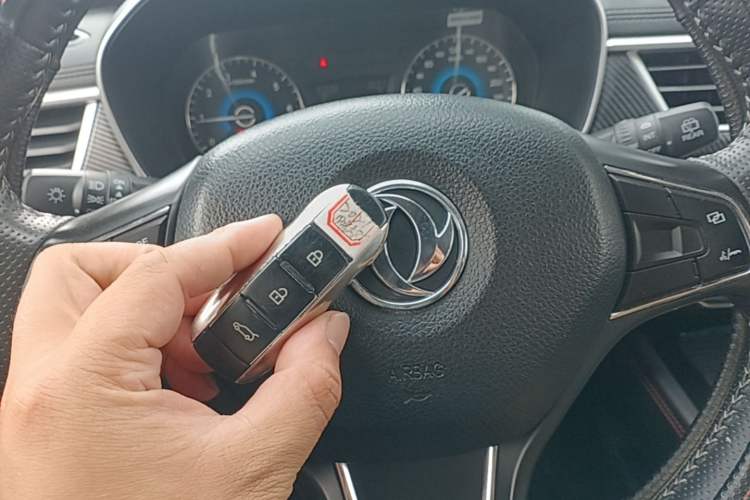 Used Dongfeng Fengon 580Pro 2020 220T Manual Yuling Edition Vehicle Key