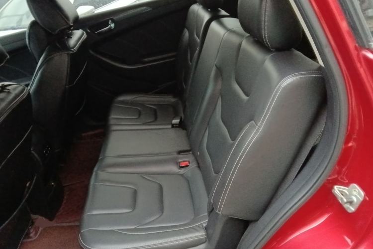 Used Dongfeng Fengon 580Pro 2020 220T Manual Yuling Edition Left Rear Seat