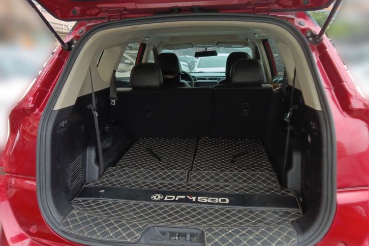 Used Dongfeng Fengon 580Pro 2020 220T Manual Yuling Edition Trunk