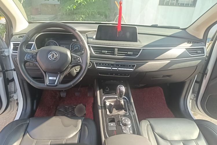 Used Dongfeng Fengon 580Pro 2020 220T Manual Yuling Edition Center Console