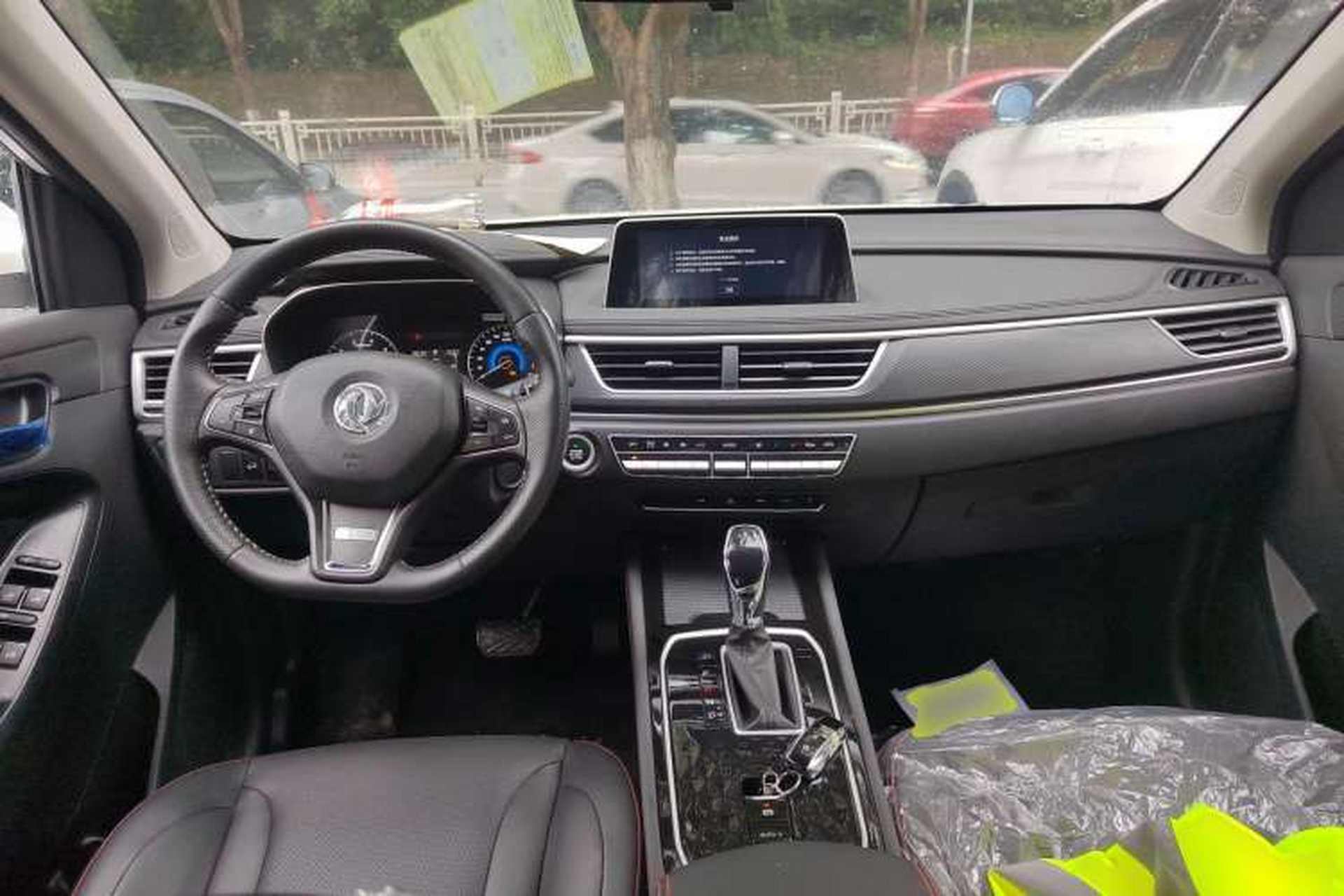Used Dongfeng Fengon 580Pro 2020 280TGDI CVT Yuling Edition Center Console