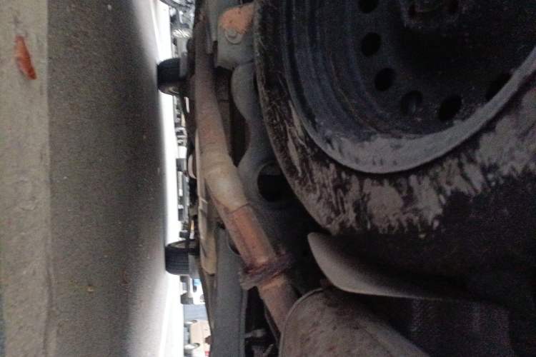 Used Dongfeng Fengon 580Pro 2020 220T Manual Yuling Edition Chassis Rear
