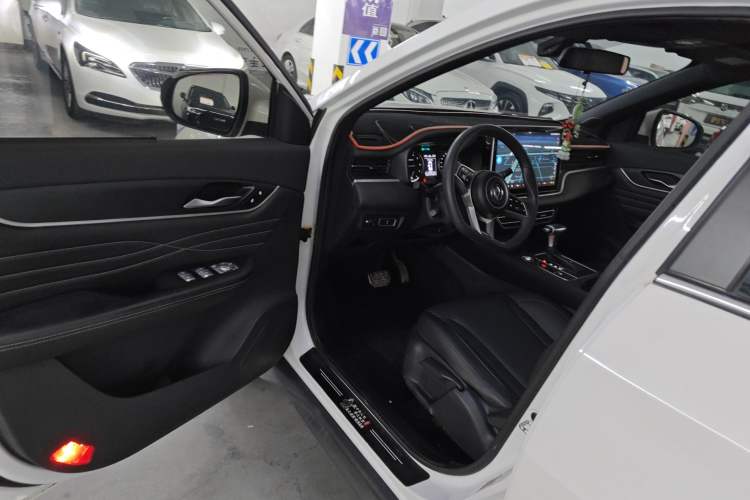 Used Dongfeng Fengon 580Pro 2020 280TGDI CVT Yuling Edition Driver Seat
