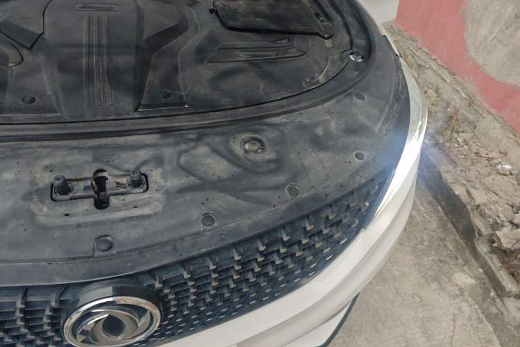 Used Dongfeng Fengon 580Pro 2020 280TGDI CVT Yuling Edition Engine Bay Left