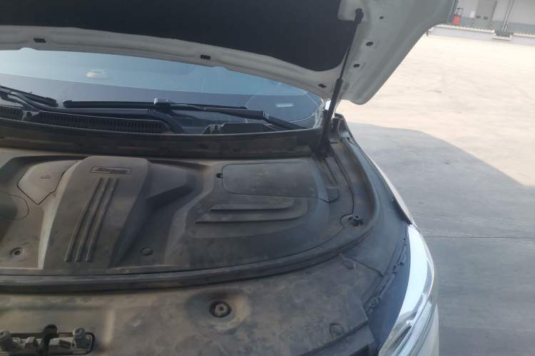 Used Dongfeng Fengon 580Pro 2020 280TGDI CVT Yuling Edition Engine Bay Left