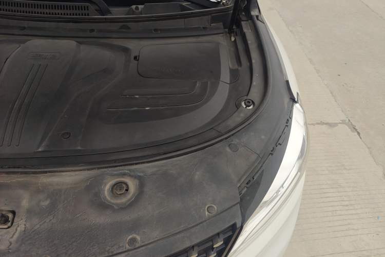 Used Dongfeng Fengon 580Pro 2020 280TGDI CVT Smart Edition Engine Bay Left
