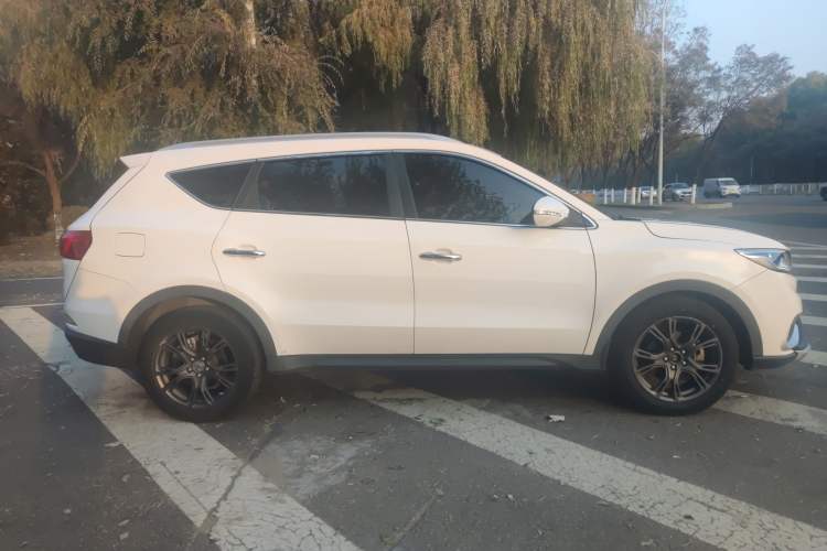 Used Dongfeng Fengon 580Pro 2020 280TGDI CVT Smart Edition Exterior 2