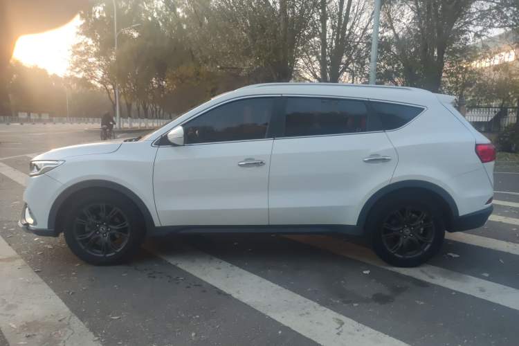 Used Dongfeng Fengon 580Pro 2020 280TGDI CVT Smart Edition Exterior 5