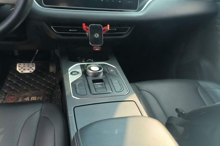 Used Dongfeng Fengon 580Pro 2020 280TGDI CVT Navigation Edition Gear Lever