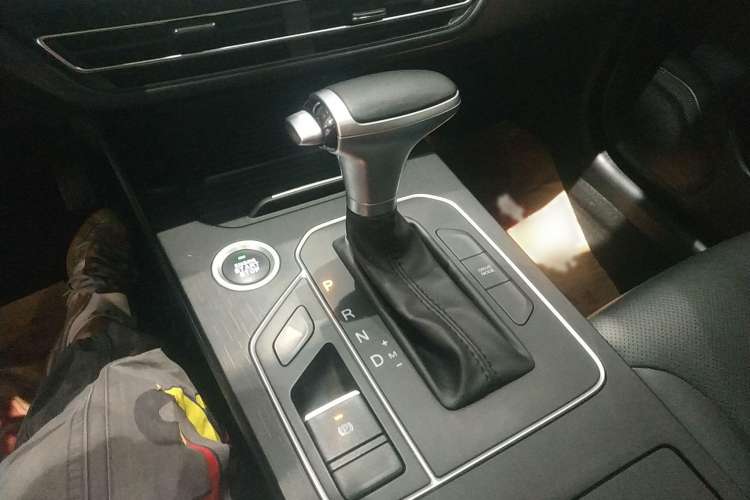 Used Dongfeng Fengon 580Pro 2020 280TGDI CVT Smart Edition Gear Lever