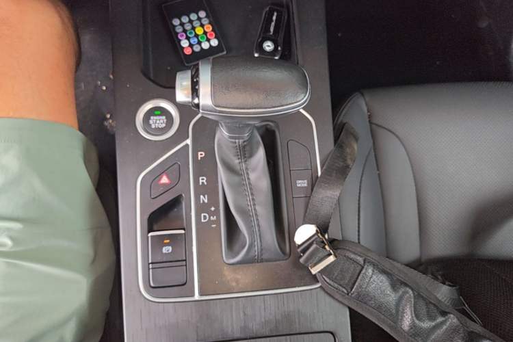 Used Dongfeng Fengon 580Pro 2020 280TGDI CVT Smart Edition Gear Lever