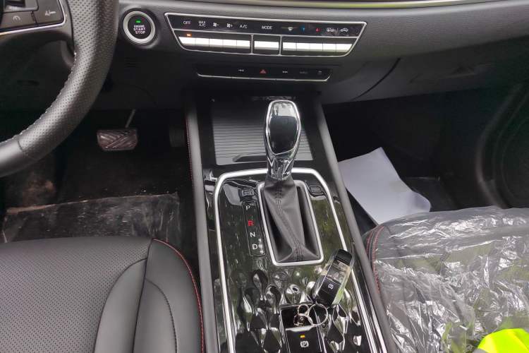 Used Dongfeng Fengon 580Pro 2020 280TGDI CVT Yuling Edition Gear Lever
