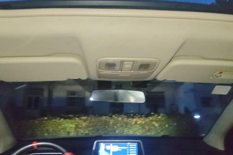 Used Dongfeng Fengon 580Pro 2020 220T Manual Yuling Edition Headliner