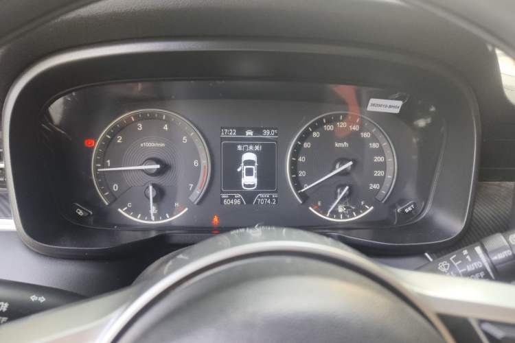 Used Dongfeng Fengon 580Pro 2020 220T Manual Yuling Edition Instrument Cluster