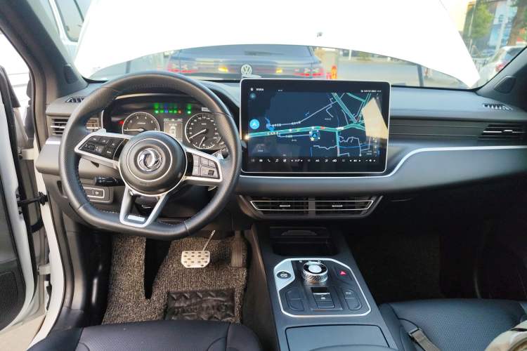 Used Dongfeng Fengon 580Pro 2020 280TGDI CVT Navigation Edition Interior 2