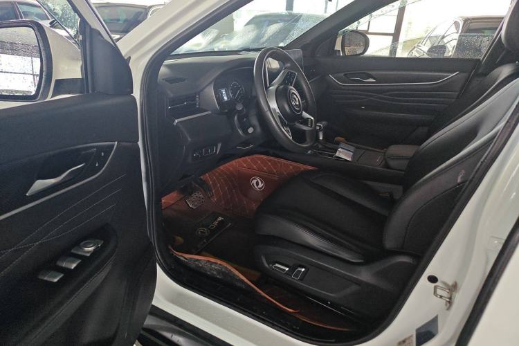 Used Dongfeng Fengon 580Pro 2020 280TGDI CVT Smart Edition Interior 2