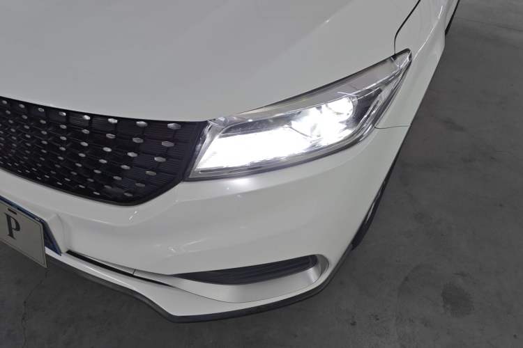 Used Dongfeng Fengon 580Pro 2020 280TGDI CVT Yuling Edition Left Front Headlight