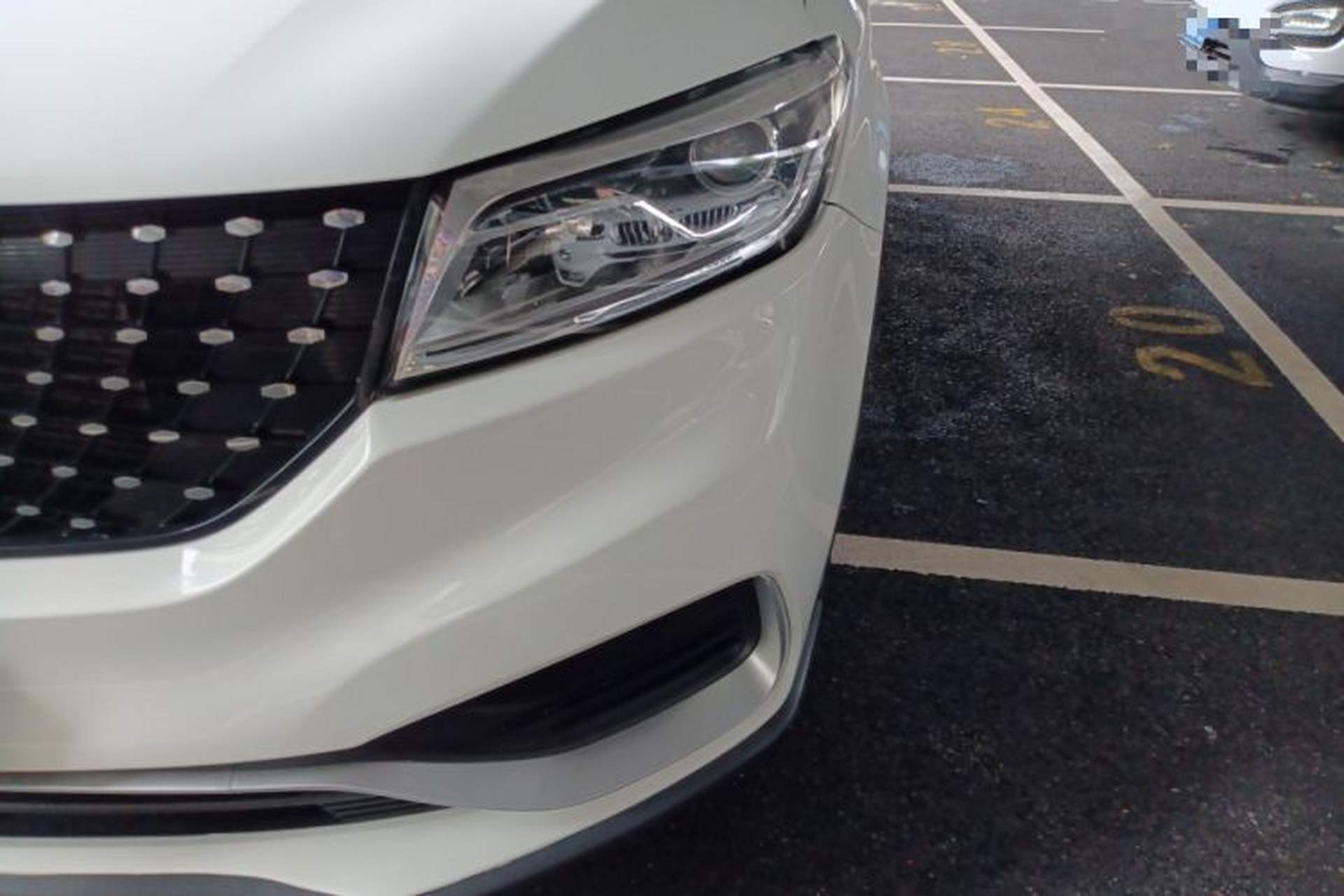 Used Dongfeng Fengon 580Pro 2020 280TGDI CVT Yuling Edition Left Front Headlight
