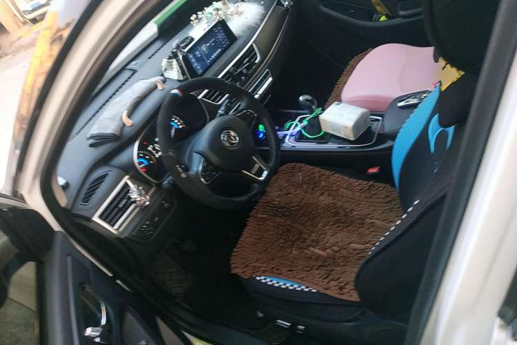 Used Dongfeng Fengon 580Pro 2020 220T Manual Yuling Edition Left Front Seat
