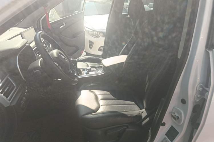 Used Dongfeng Fengon 580Pro 2020 220T Manual Yuling Edition Left Front Seat