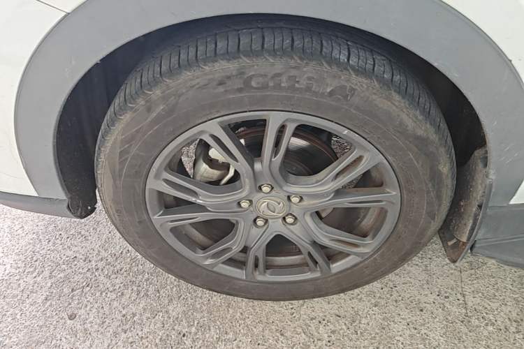 Used Dongfeng Fengon 580Pro 2020 280TGDI CVT Smart Edition Left Front Wheel Hub