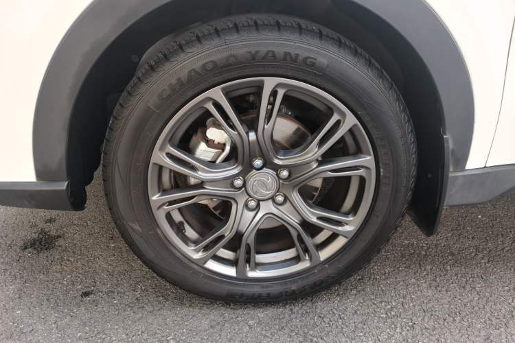 Used Dongfeng Fengon 580Pro 2020 280TGDI CVT Smart Edition Left Front Wheel Hub