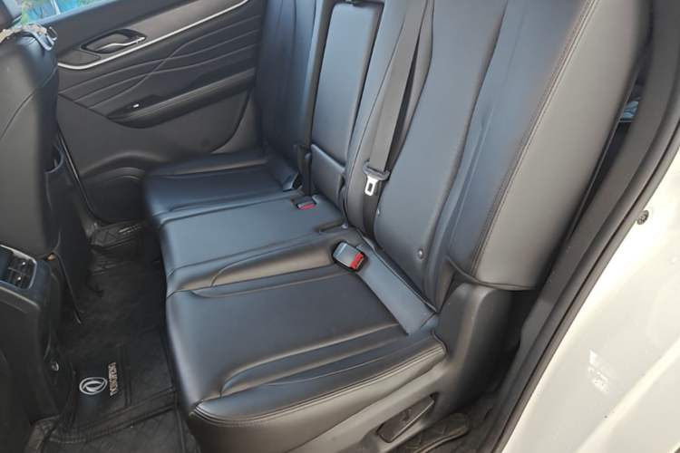 Used Dongfeng Fengon 580Pro 2020 280TGDI CVT Smart Edition Left Rear Seat