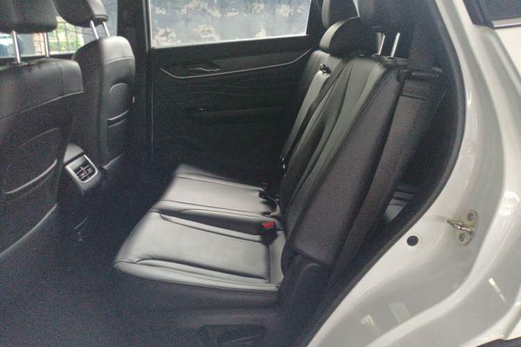 Used Dongfeng Fengon 580Pro 2020 280TGDI CVT Yuling Edition Left Rear Seat
