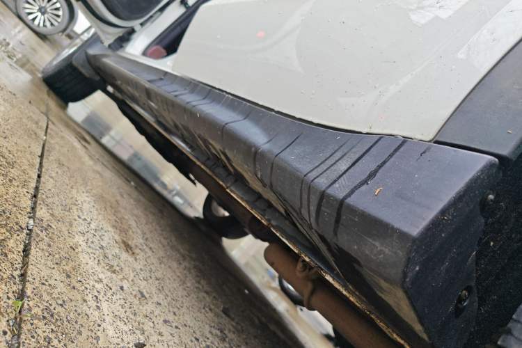 Used Dongfeng Fengon 580Pro 2020 280TGDI CVT Yuling Edition Left Side Sill